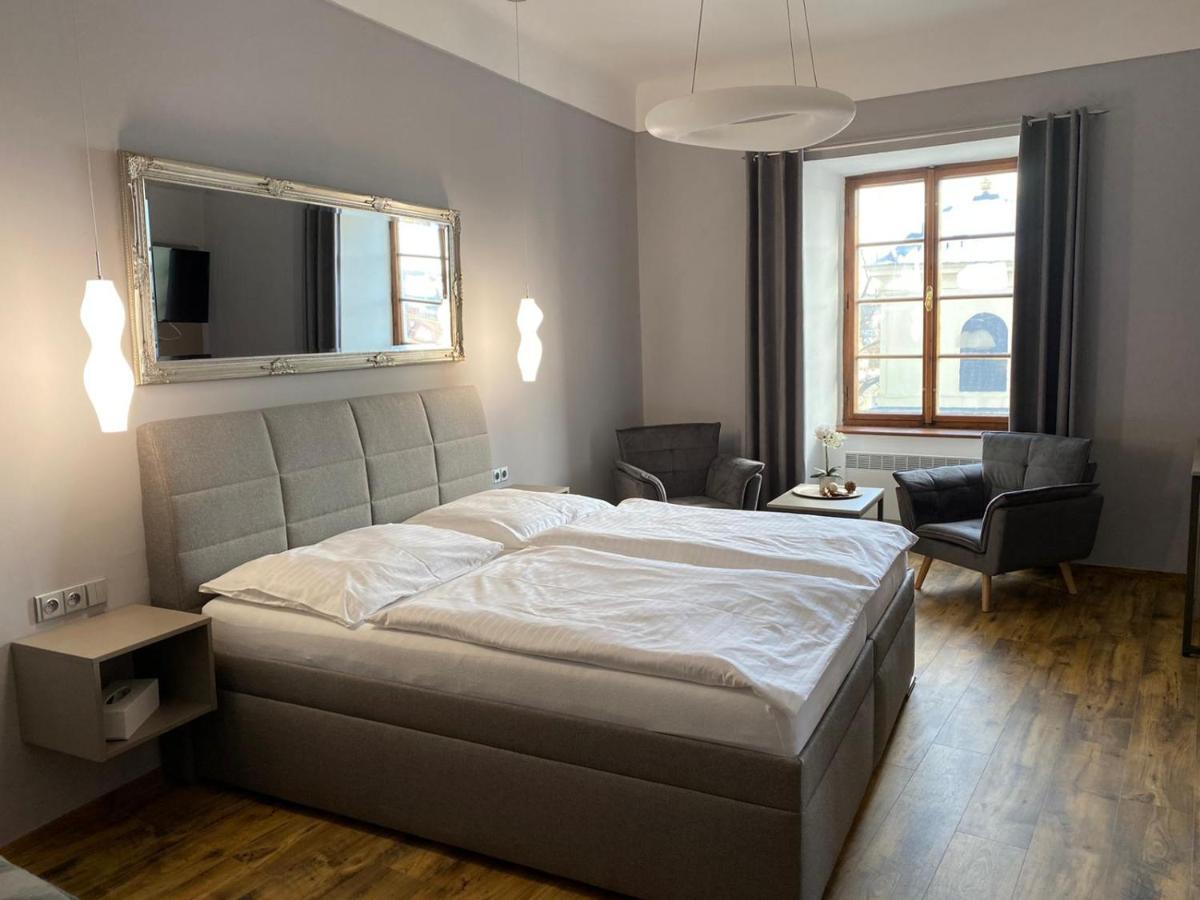 Hotel Gurman Horšovský Týn エクステリア 写真